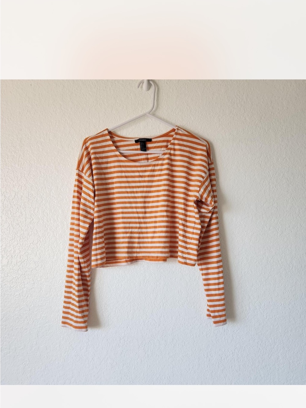 Forever 21 Women Large Mustard
Yellow White Striped Long Sleeve
Crop Top